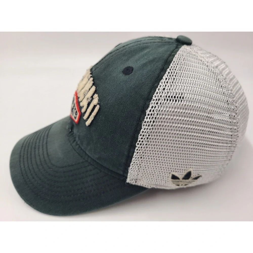 University of Cincinnati Bearcats Adidas Mesh Snapback (Fits Small) Hat Cap NCAA